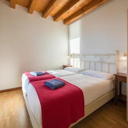 Fondo La Campagnola Aparthotel Gargnano