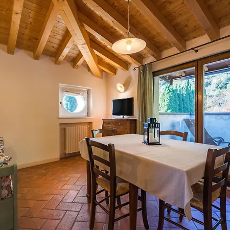 Apart Otel Fondo La Campagnola 3*