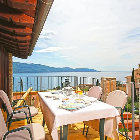 Lägenhetshotell Fondo La Campagnola 3*
